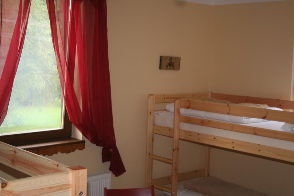Hostel Flores Kostanjevac Zimmer foto